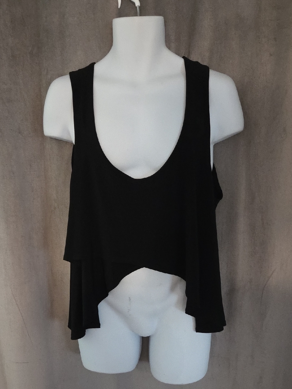 Sympli Size 14 Black Layered Scoop-Neck Tank